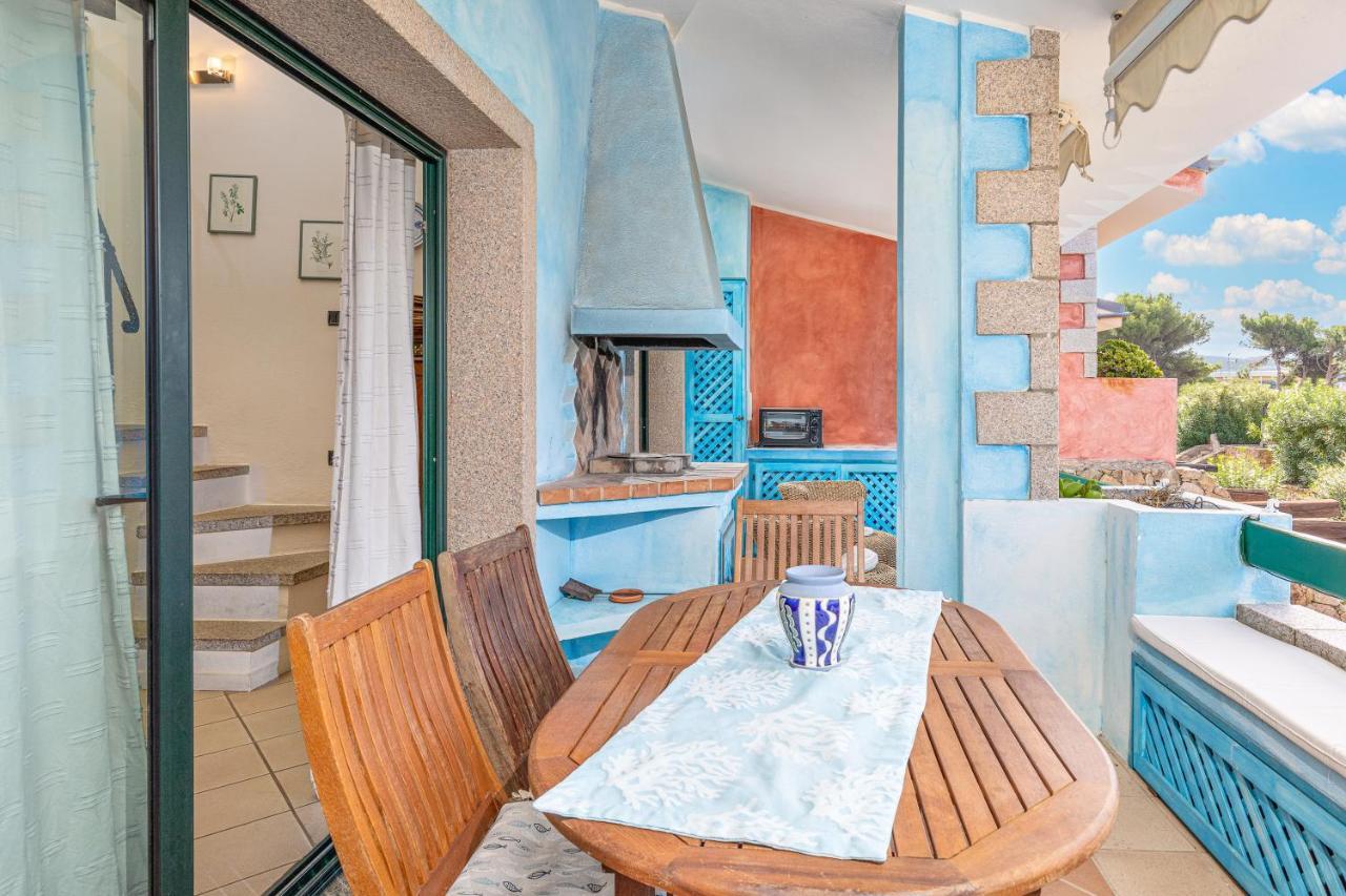 Casa Vacanze Baia Del Faro Palau Exteriör bild